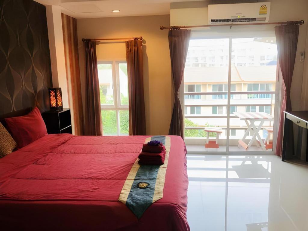 Tontalay Hotel Bangsaen Εξωτερικό φωτογραφία
