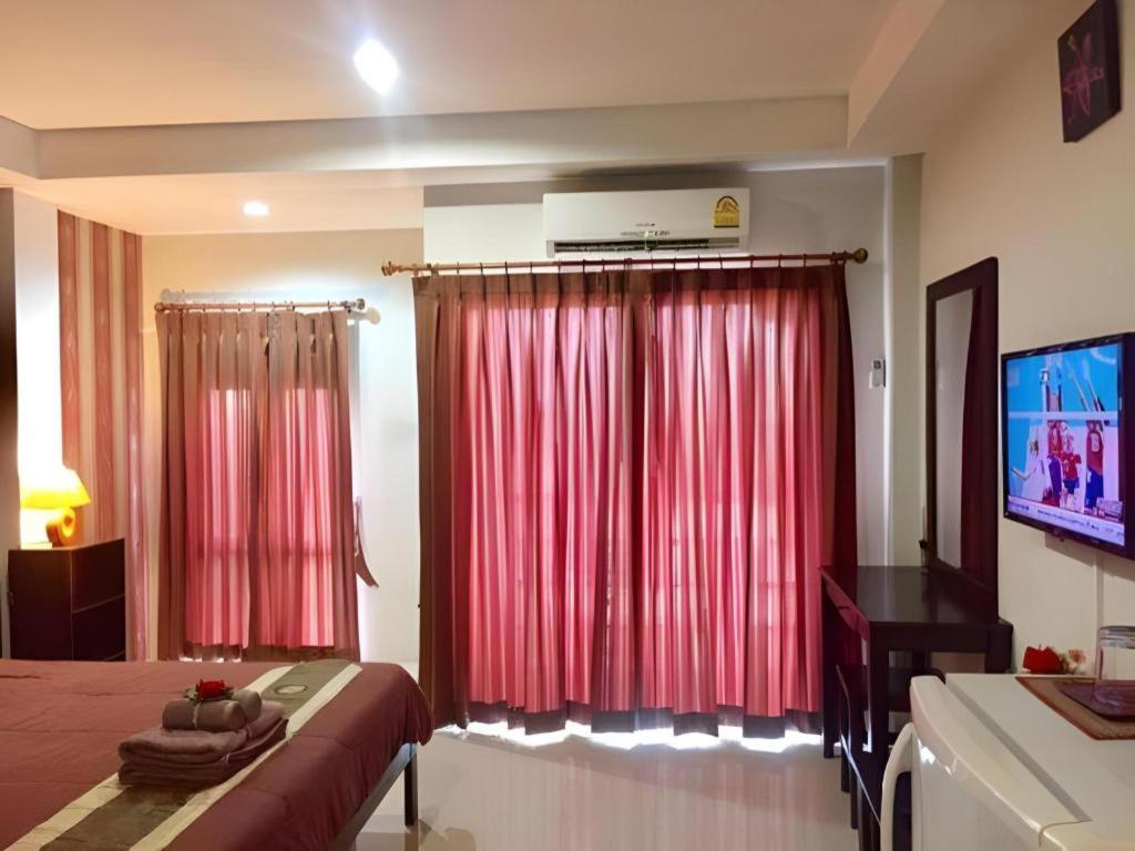 Tontalay Hotel Bangsaen Εξωτερικό φωτογραφία